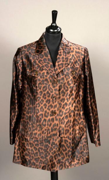 null YVES SAINT LAURENT VARIATIONS - Longue veste en tissu imprimé léopard, deux...