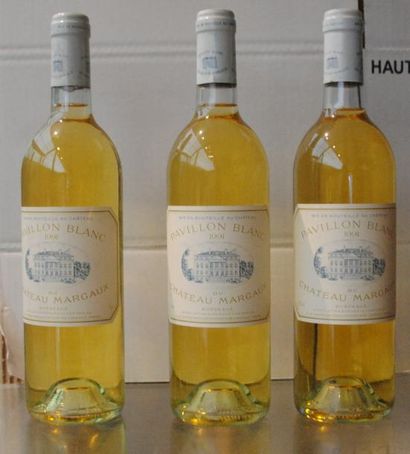 null 3 bouteilles Pavillon blanc du Château Margaux 1991