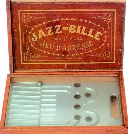 null «Jazz-Bille» jeu d'adresse en bois et métal en coffret bois avec glissière....