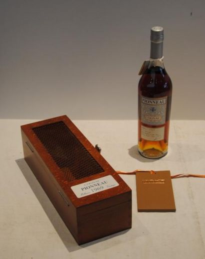 null 1 bout COGNAC PIONNEAU 1969