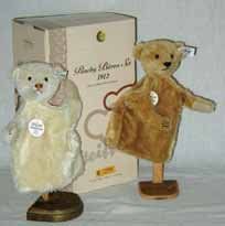 null « PUNCHY BEAR SET 1912", deux marionnettes à main avec têtes de Teddys. Serie...