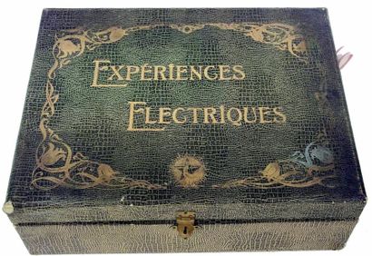 null “Les Expériences Electriques” Boîte avec accessoires pour faire des expériences...