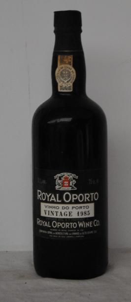 null 12 bout ROYAL OPORTO VINTAGE 1985