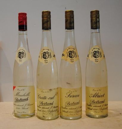 null 4 bout TRES VIEILLES EAU DE VIE DIST. BERTANT 45° 