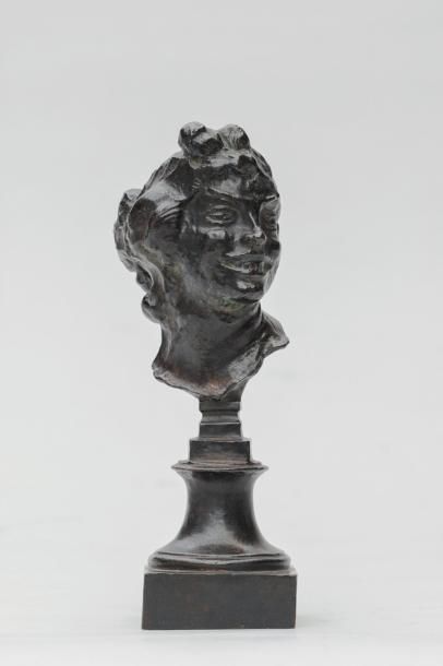 null Émile Antoine BOURDELLE (1861-1929)

Tête de rieuse

Épreuve en bronze, fonte...