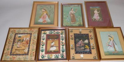 null Six peintures sur papier representant des personnages et scènes , Inde