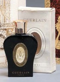 Guerlain Shalimar - (1925)
Présenté dans son étui carton titré et évidé, flacon modèle...