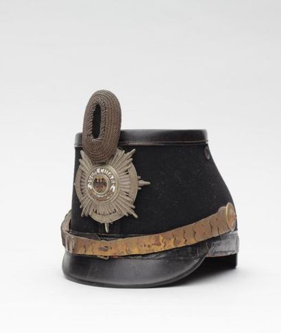 null PRUSSE ; superbe Shako d'Officier des Chasseurs à pied de la Garde, bien complet...