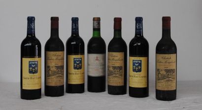 null 7 bout 1 CHT PAPE CLEMENT 1979 (NTLB, ETIQ LEG TACHEE), 3 CHT SMITH HAUT LAFITE...