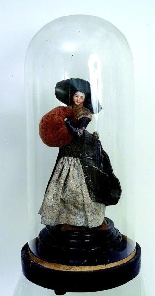 null Exceptionnelle figurines artistique et historique réalisée par Mlle E.V. RIERA...