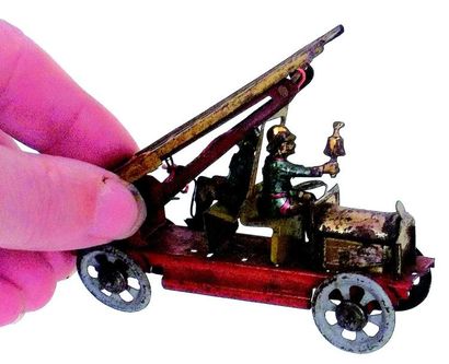 null Voiture de pompiers miniature en métal avec deux personnages et une échelle...