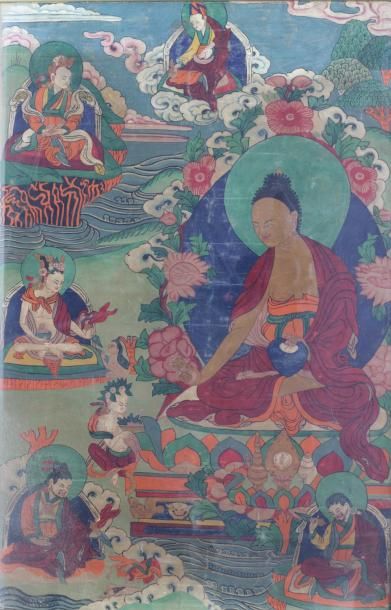 null Tanka sur tissu representant le bouddha assis entouré de six disciples. Chine,...