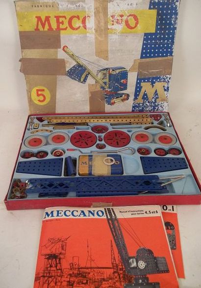 null Boîte MECCANO, jeu de construction N° 5 (circa 1975-80) pièce bleus et or. N°...