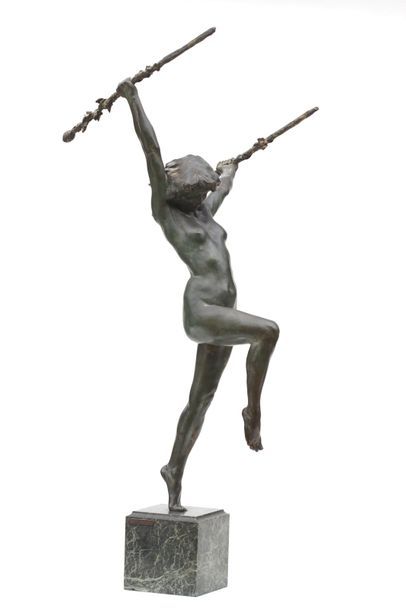null Camille ALAPHILIPPE (1874-c.1930)

Danseuse nue un pied levé brandissant deux...