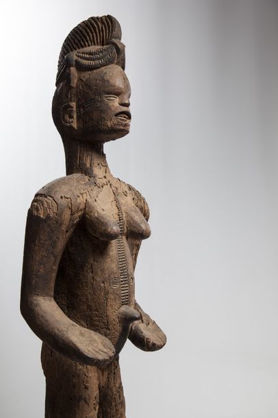 null IBO, Nigéria

Importante statue féminine en bois lourd recouvert d'une épaisse...