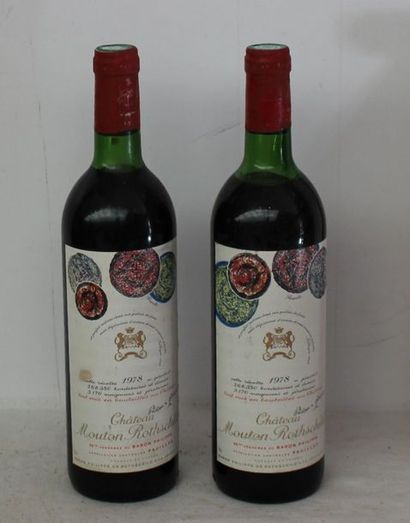 null 2 bout CHT MOUTON ROTHSCHILD 1978 (1 NLB, 1 déb ép, étiq très lég marquées)