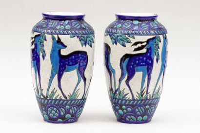 Charles CATTEAU Charles CATTEAU (1880-1966) et KERAMIS
Paire de vases art déco en...