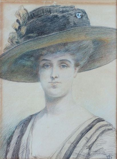 null ECOLE FRANCAISE VERS 1900
Portrait de femme au chapeau
Dessin monogrammé en...