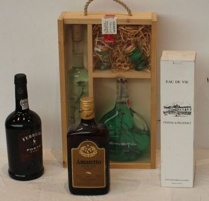 null 5 flac COFFRET DE 2 BLLES DE GENEPI, 1 PORTO, 1 ALMARETTO, 1 EAU DE VIE