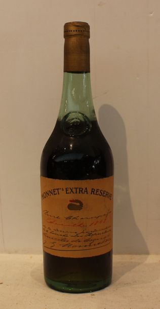 1 bout FINE CHAMPAGNE MONNET EXTRA RESERVE...