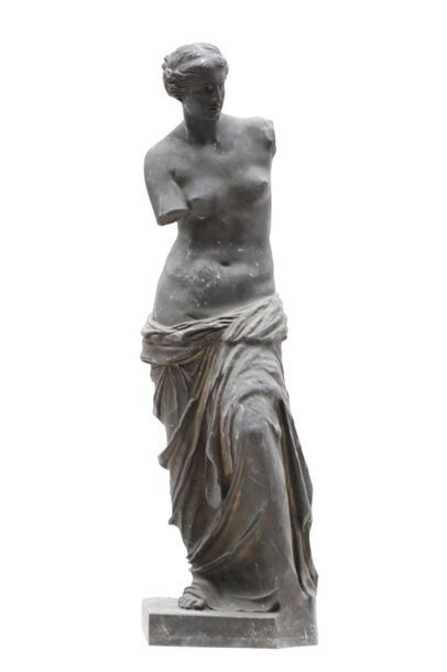 null ECOLE FRANCAISE D'après l'Antique

Venus de Milo

Epreuve en bronze, fonte d"édition...