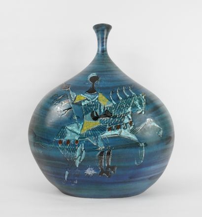 null De Lespinasse Jean (1896-1979) Vase gourde décoré d'un cavaliers émaillé polychrome,...
