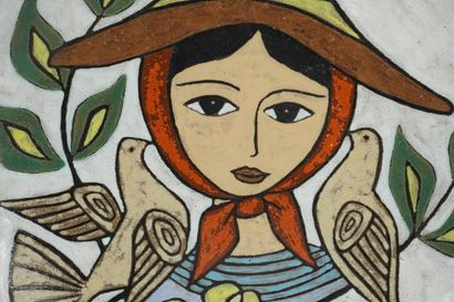 null Manoy Yvette (1920-2020) Grand plat rond portrait d'une jeune femme au chapeau...