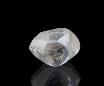  Diamant brut de 2,02 ct présentant une belle pureté, peu de fluorescence et une...