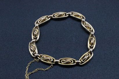 null Yellow gold bracelet with large links. 17,86 grs
