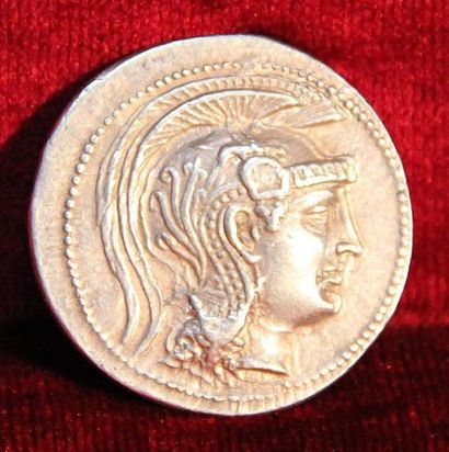 ATTIQUE Athènes - Tétradrachme (449 av. J.C.) Tête de chouette debout regardant de...
