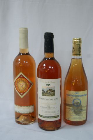 null Lot de 3 bouteilles de vin rosé comprenant: Cote de Provence , les vignes St...