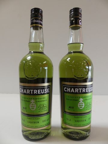 null 2 bouteilles de Chartreuse Verte Les Pères Chartreux 70 cl 55 % vol