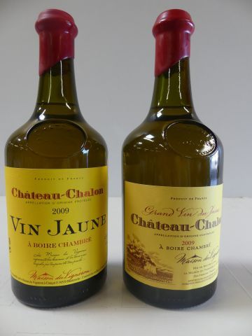 null 2 bouteilles de Vin Jaune du Jura La Maison des Vignerons Millésime d'exception...