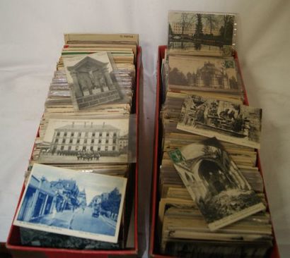 null Lot de cartes postales anciennes et semi-modernes.