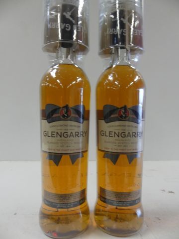 null 2 bouteilles de Whisky 100 cl Glengarry Edition Limitée Highland Blended Scotch...