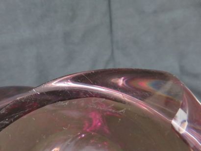 null VAL SAINT LAMBERT Vase en cristal à dégradé violet. Haut.: 27 cm
