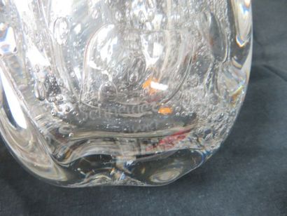 null SCHNEIDER Vase en cristal bullé. Haut.: 23 cm
