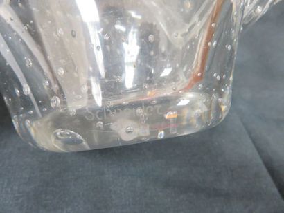 null SCHNEIDER Coupe en cristal bullé. 15 x 28 cm