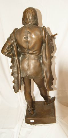 null ALPHONSE MONCEL ( 1866-1930 ) "Alain Chartier" Bronze à patine brune 2, porte...