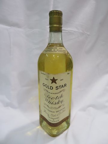 null Bouteille de scotch whisky Gold Star. 75 cl