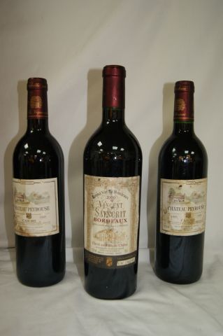 null Lot de 3 bouteilles de vin : 2 de Cahors Château Peyrouse 1995 (es), 1 de Bordeaux...