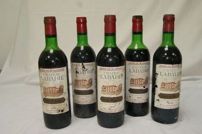 null 5 bouteilles de Côtes de Bourg, Château Labadie, 1979. (B, 1 TB, es, 1 capsule...