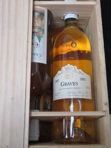 null 6 bouteilles de Graves Blanc, Château du Toureau, cuvée Lise, 2002. CBO.