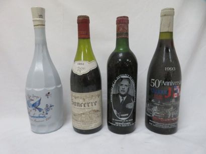 null Lot de 4 bouteilles : 1 bouteille de Bordeaux 1988 "Centenaire de la Naissance...