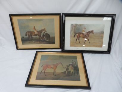 null Lot de 3 reproductions, figurant des chevaux de courses, dont 2 formant paire....