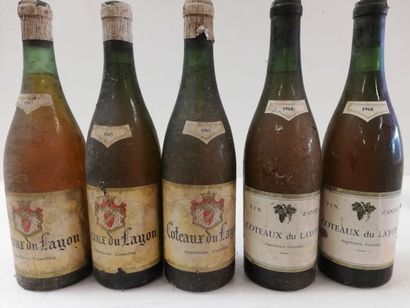 null 5 bouteilles de Côteaux du Layon Tiré Bouché (3 de 1963 et 2 de 1968) (Btles...