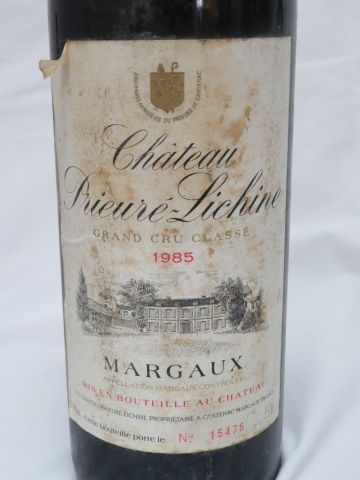null Magnum de Margaux, Château Prieuré Lichine, 1985. (elsa)