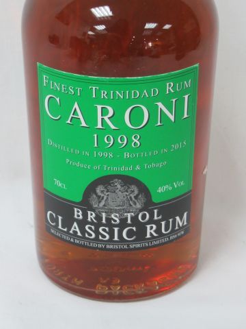 null Rum Caroni 1998 (bottled 2015). In its box.