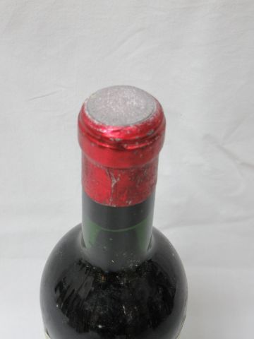 null Bottle of Château Baron Pichon Longueville 1958 (B)