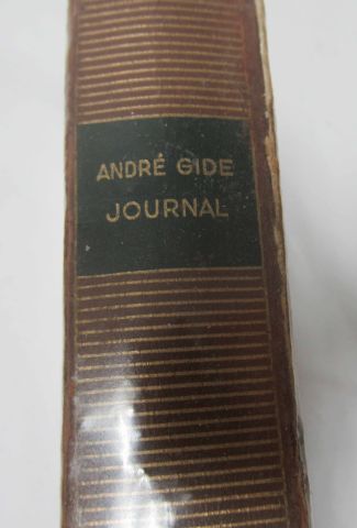 null LA PLEIADE, Gide, "Journal : 1889-1939", 1951 (abîmée, porte une dédicace)